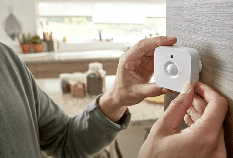 Philips Hue Motion Sensor: How to improve a smart home